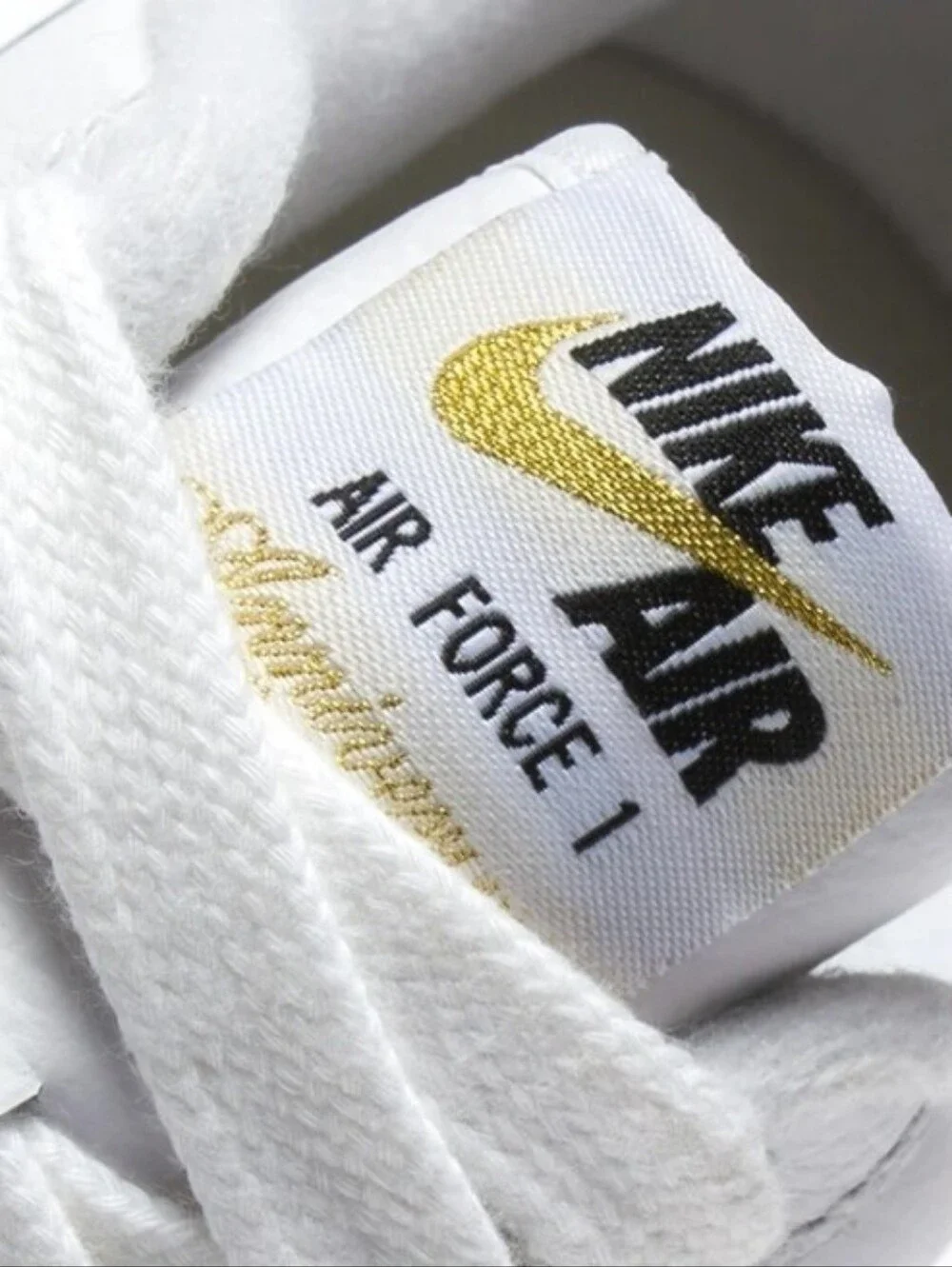 Nike Air Force 1 '07 Premium 'Bronx Origins' sneakers